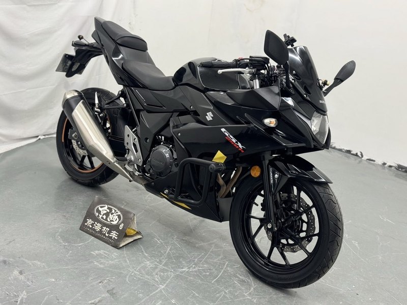 二手豪爵铃木GSX250R