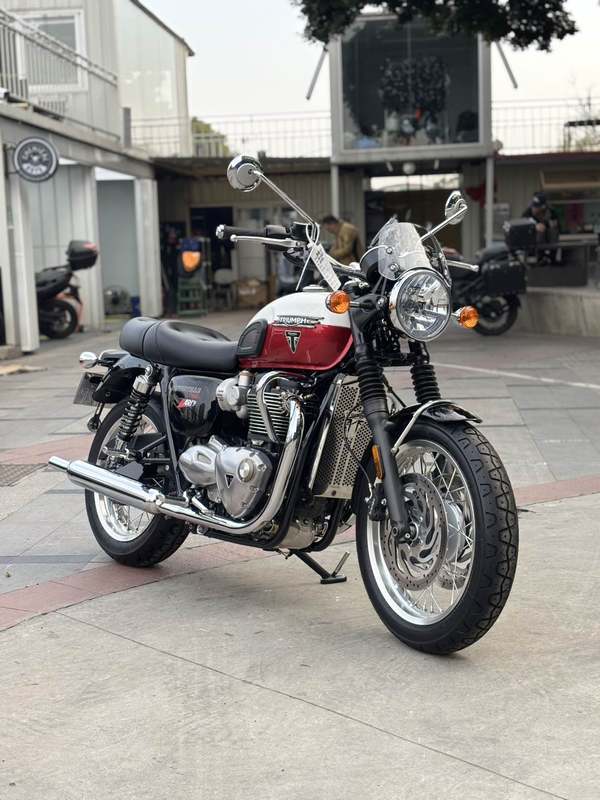 二手凯旋Bonneville T120