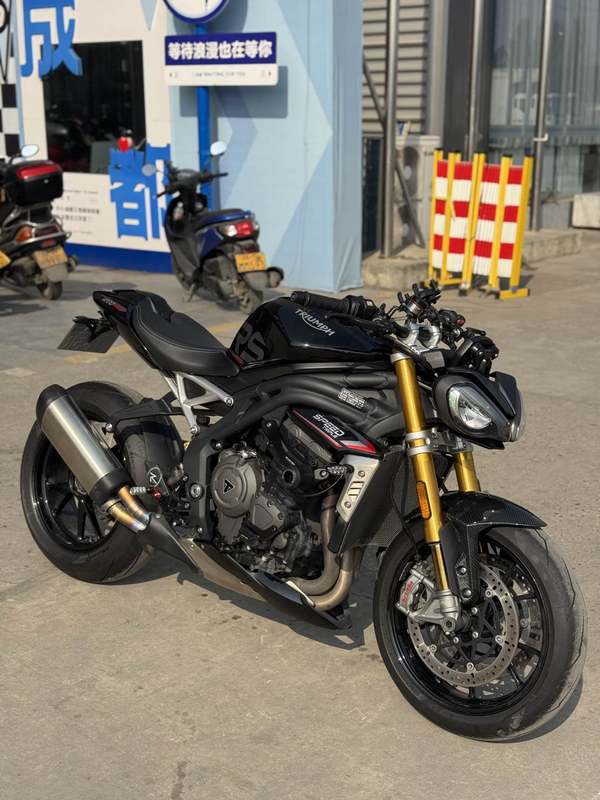 二手凯旋Speed Triple 1200
