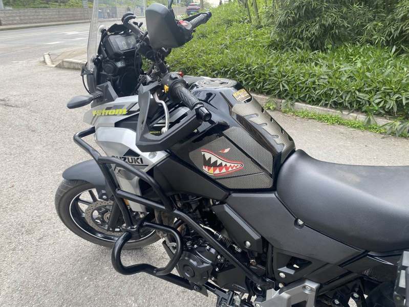 二手豪爵铃木DL250