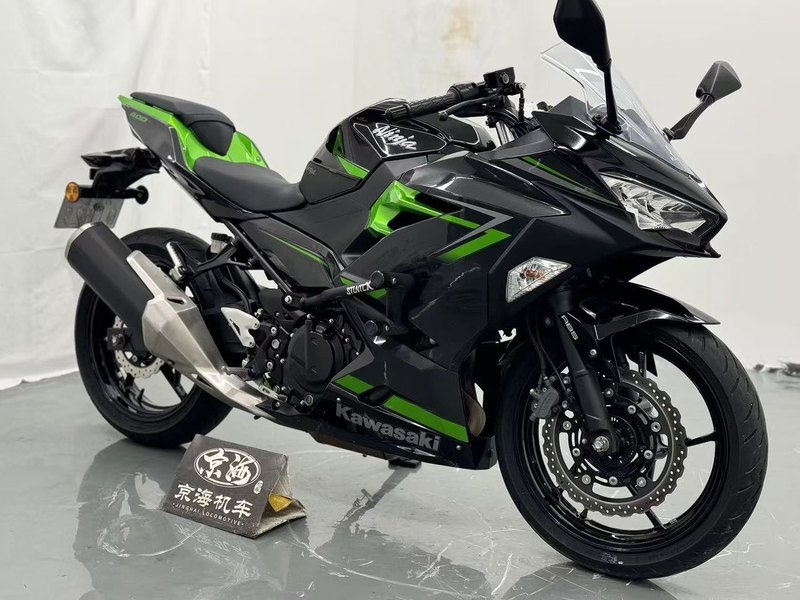 二手川崎Ninja 400