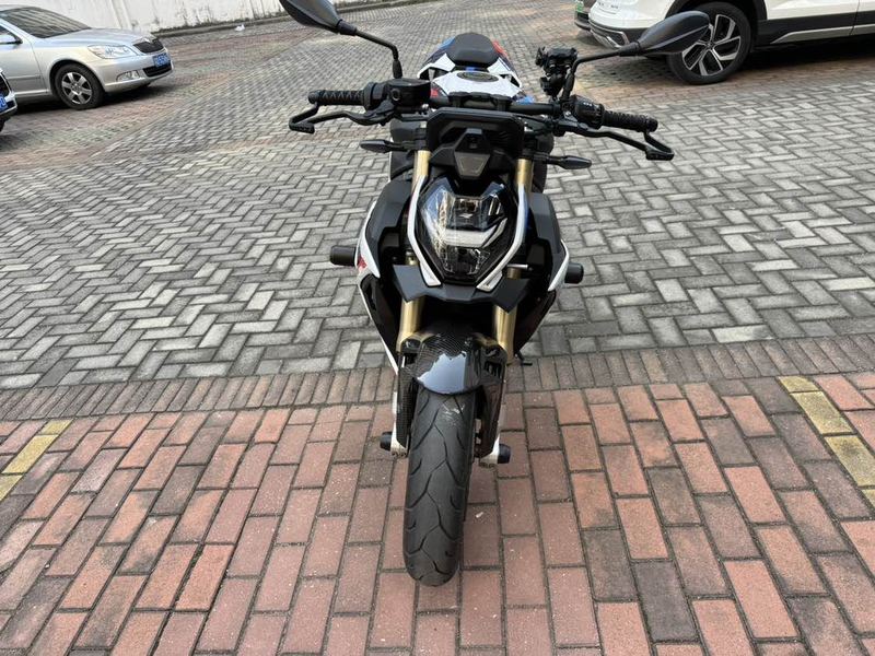 二手宝马S 1000 R