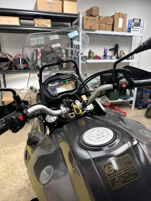 二手贝纳利金鹏 TRK502