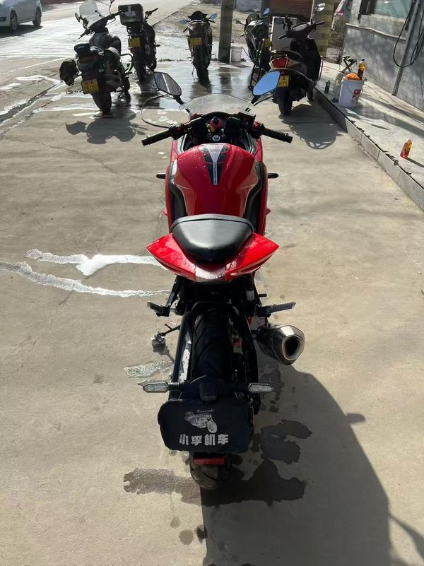 二手喜力蛟龙200