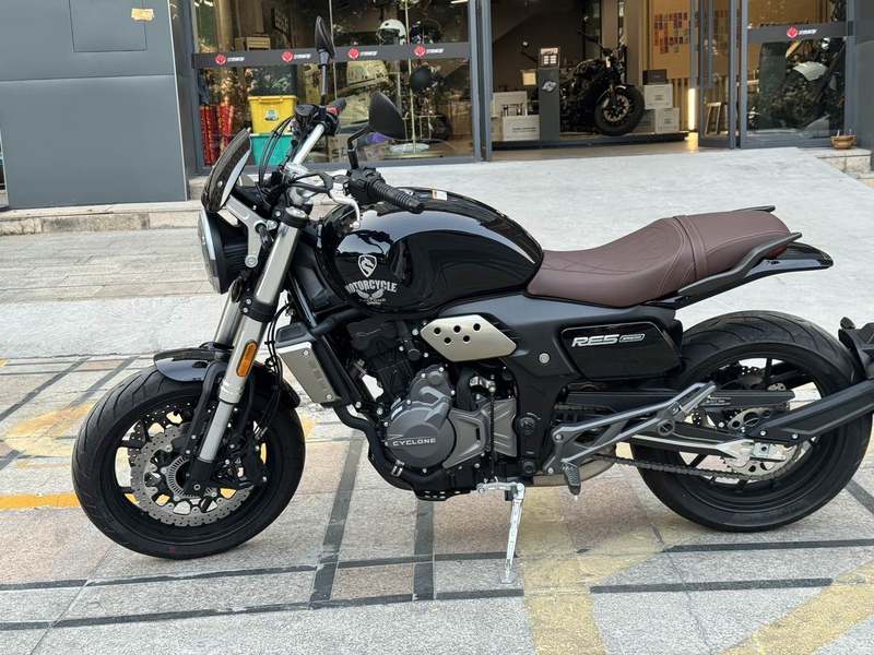 二手赛科龙RE600