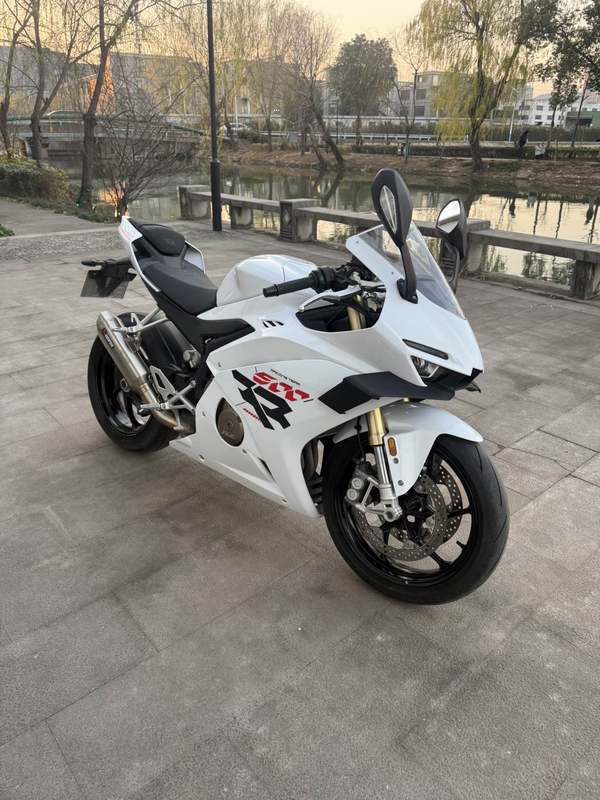 二手张雪机车500RR