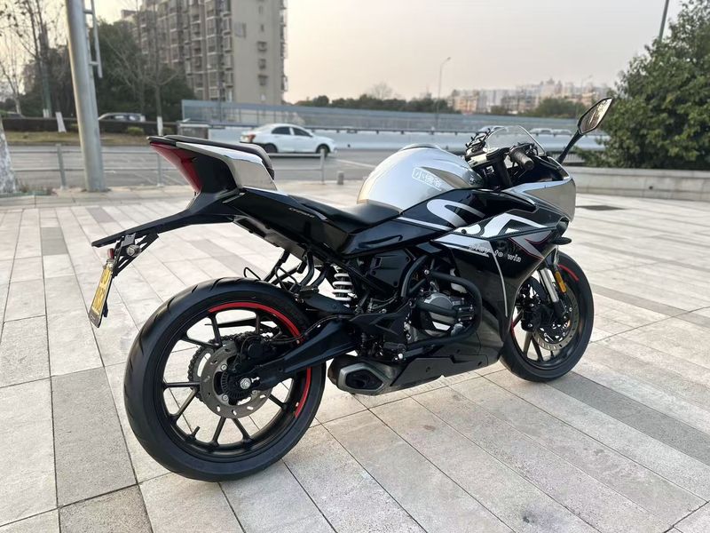 二手春风250SR