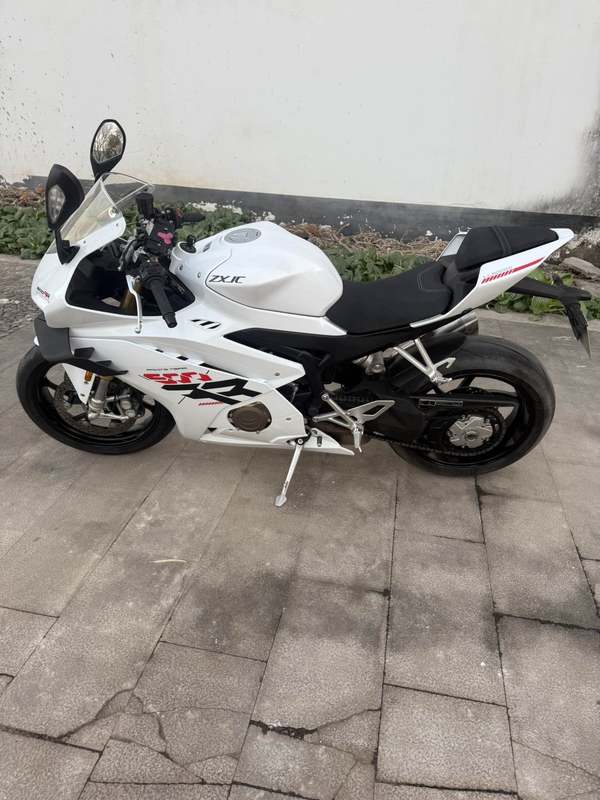 二手张雪机车500RR