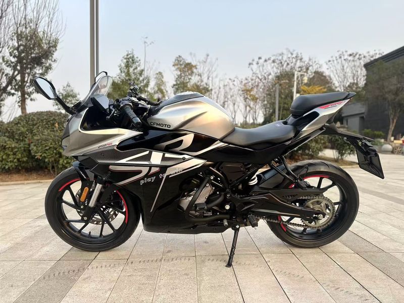 二手春风250SR