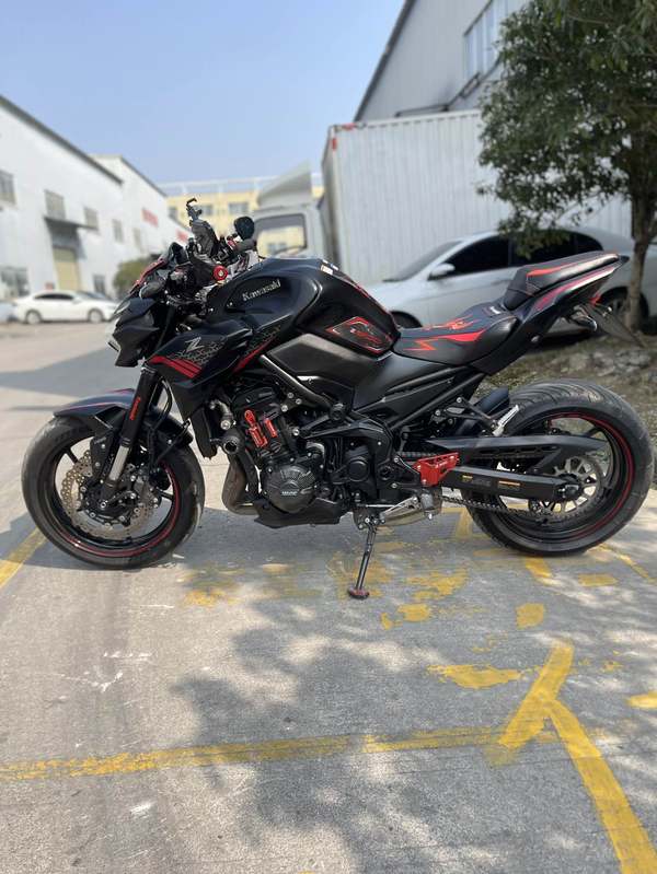 二手川崎Z900