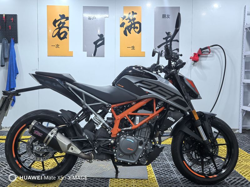 二手KTMR2R250 Duke