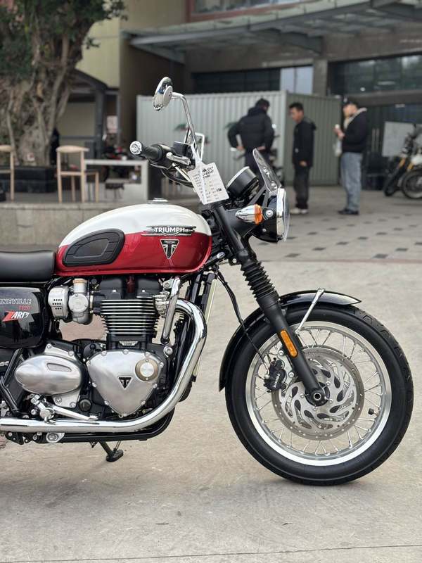 二手凯旋Bonneville T120
