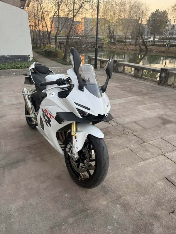 二手张雪机车500RR