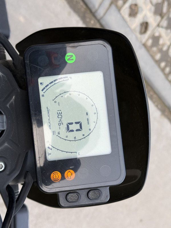 二手贝纳利幼狮 Leoncino 150