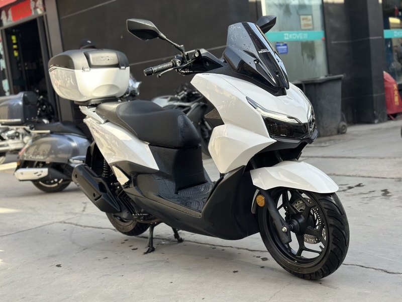 二手五羊本田NWT150