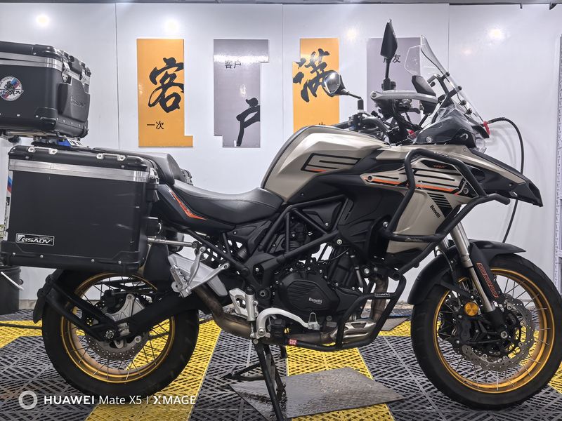 二手贝纳利TRK552