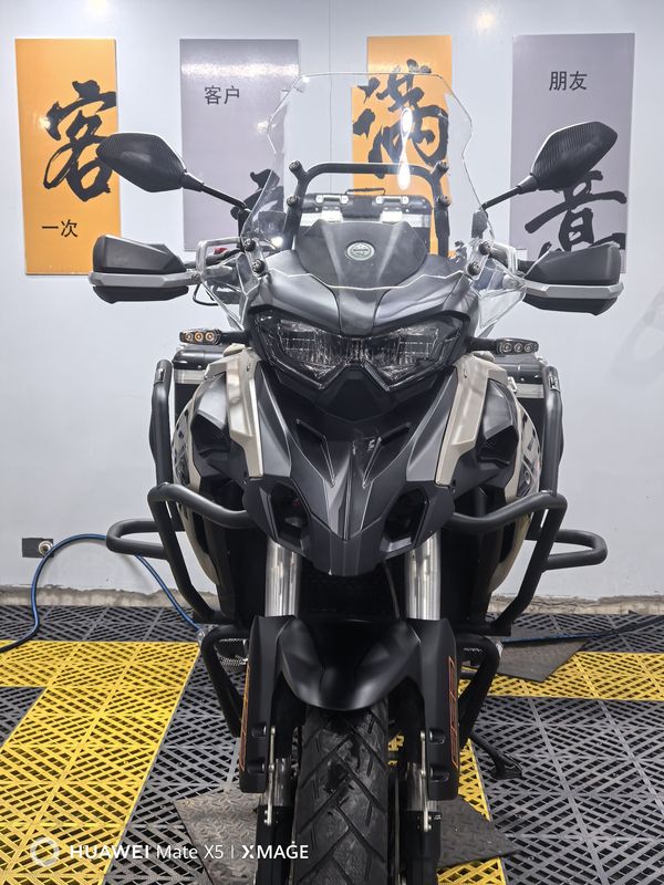 二手贝纳利TRK552