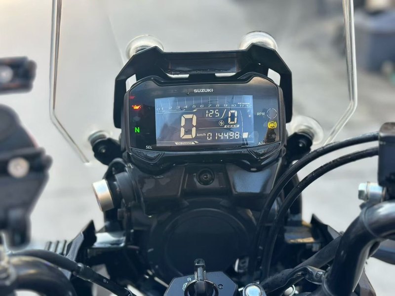 二手豪爵铃木DL250