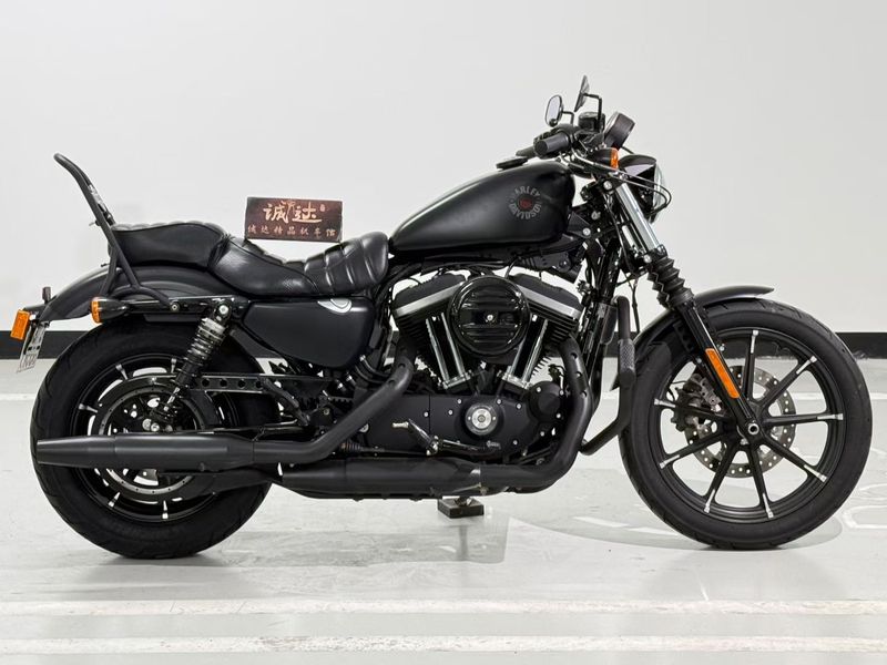 二手哈雷戴维森Iron883 硬汉