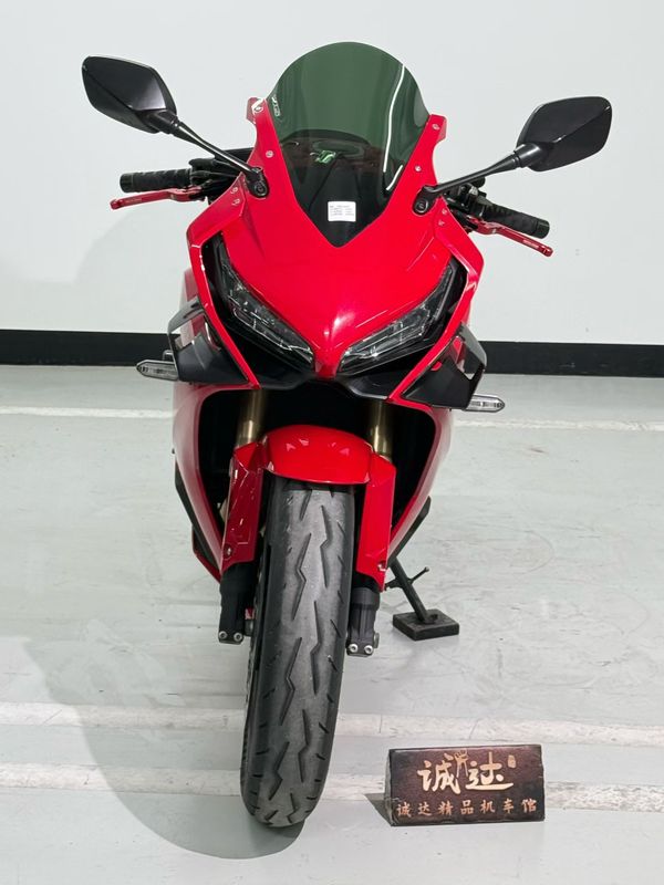 二手本田CBR650R