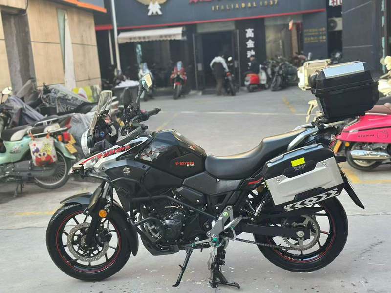 二手豪爵铃木DL250