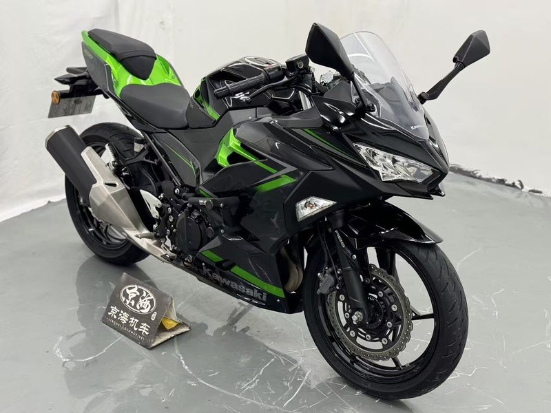 二手川崎Ninja 400