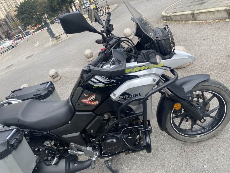 二手豪爵铃木DL250