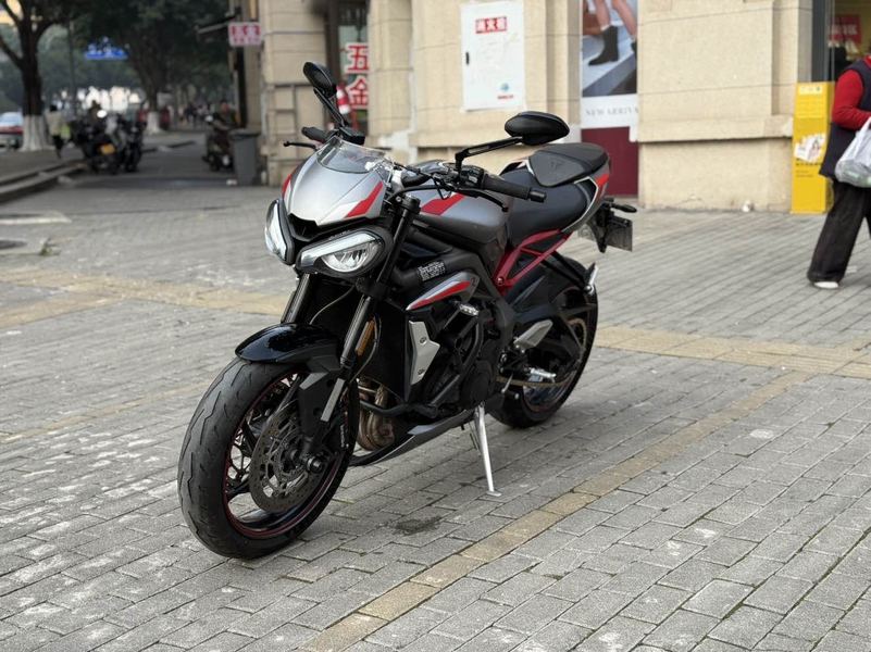 二手凯旋Street Triple 765