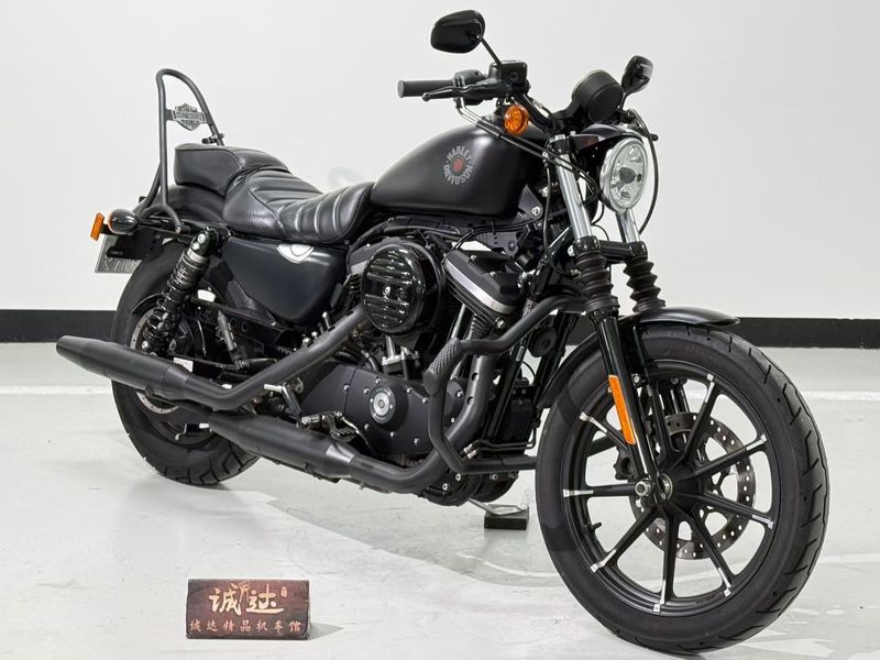 二手哈雷戴维森Iron883 硬汉