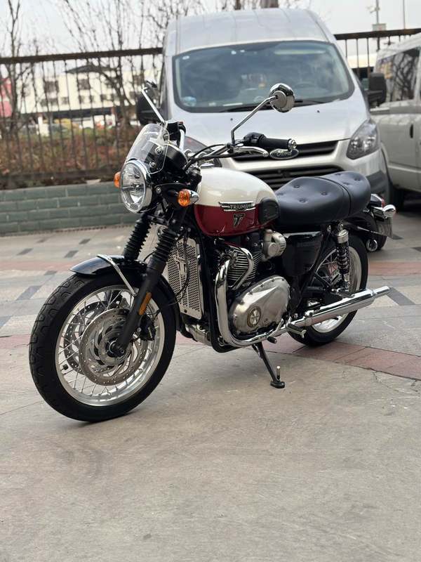 二手凯旋Bonneville T120