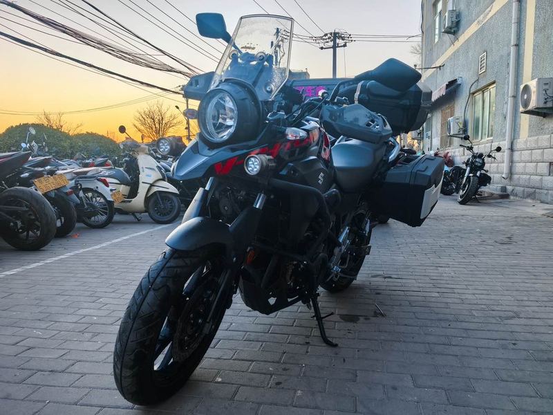 二手豪爵铃木DL250