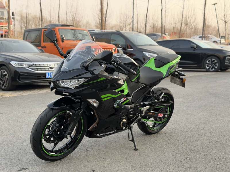 二手川崎Ninja 400