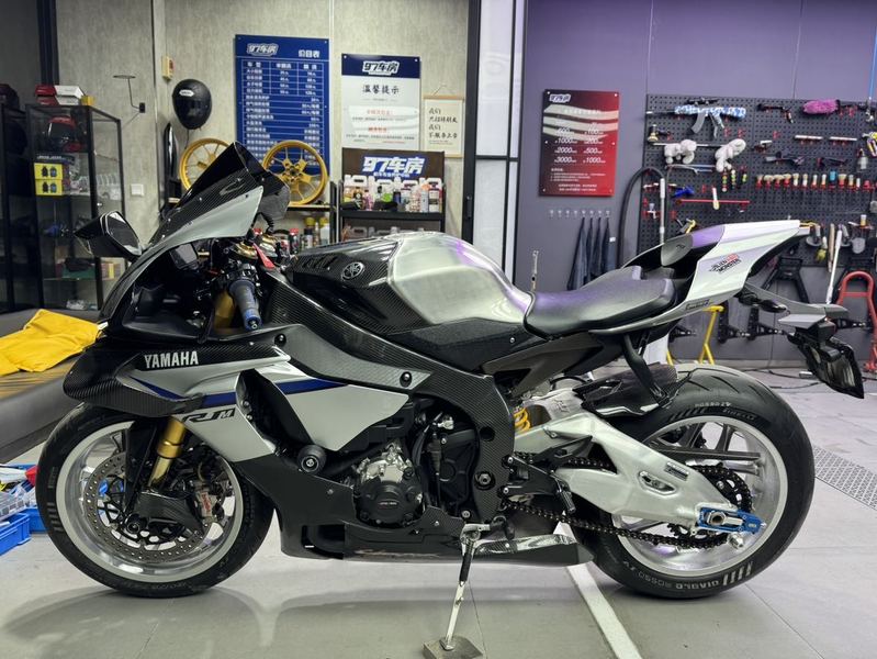 二手雅马哈YZF-R1