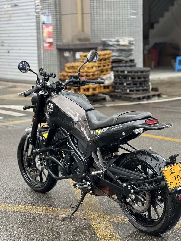 二手贝纳利幼狮 Leoncino 250