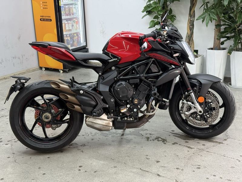 二手奥古斯塔Brutale 800