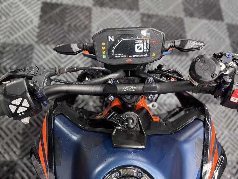 二手KTMR2R890 Duke