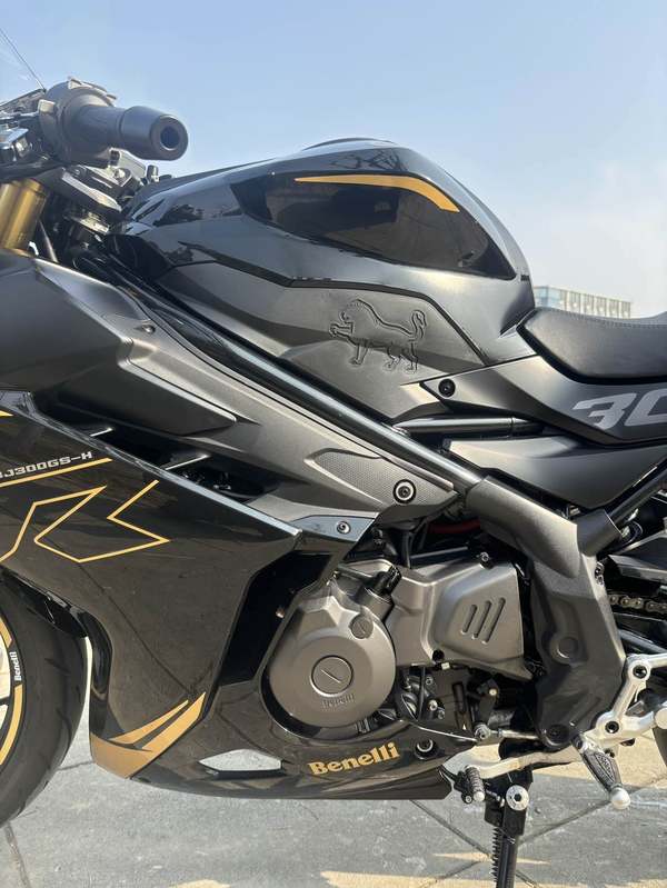 二手贝纳利龙卷风 Tornado 302R