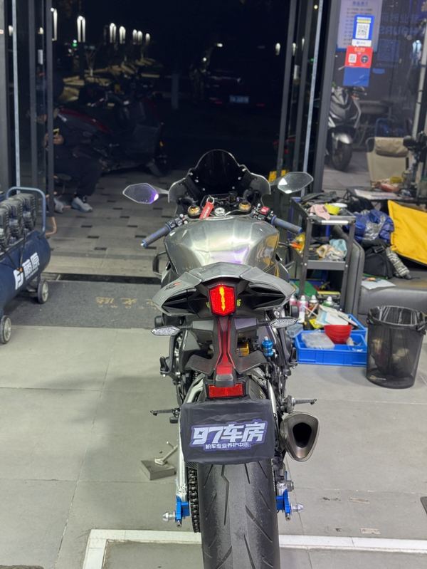 二手雅马哈YZF-R1