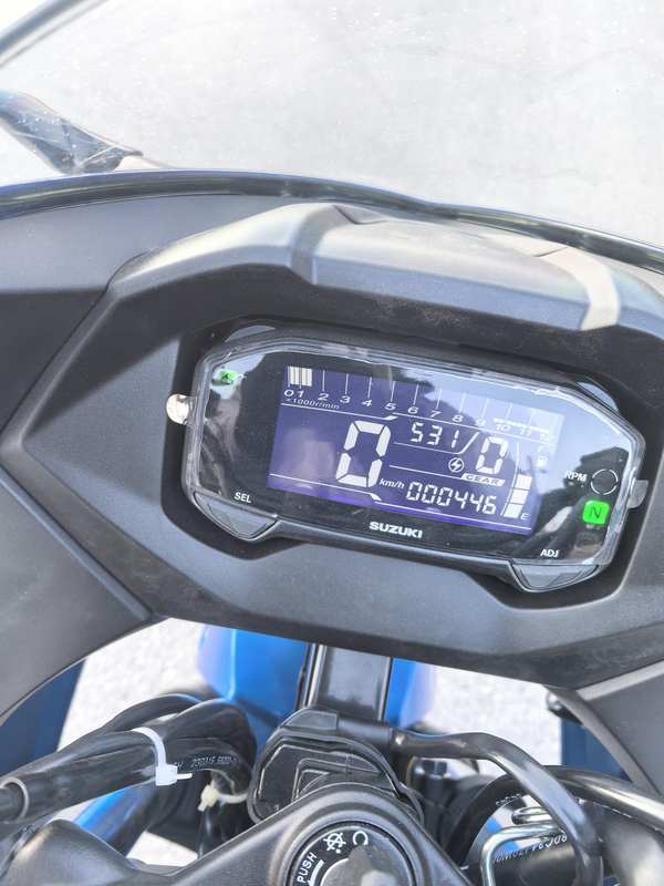 二手济南铃木极客飒 Gixxer 155