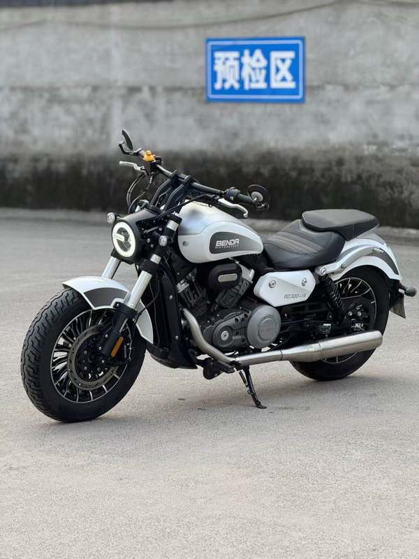 二手奔达Rock300 灰石