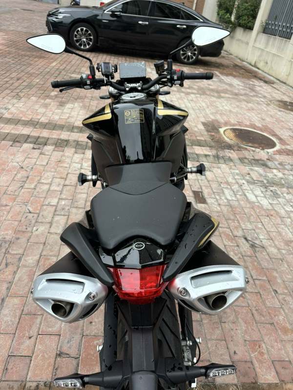 二手贝纳利TNT600i