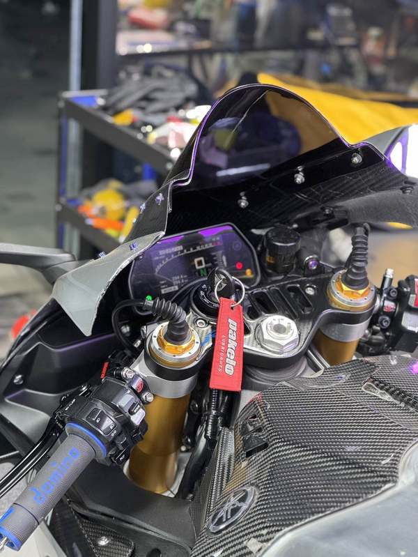 二手雅马哈YZF-R1