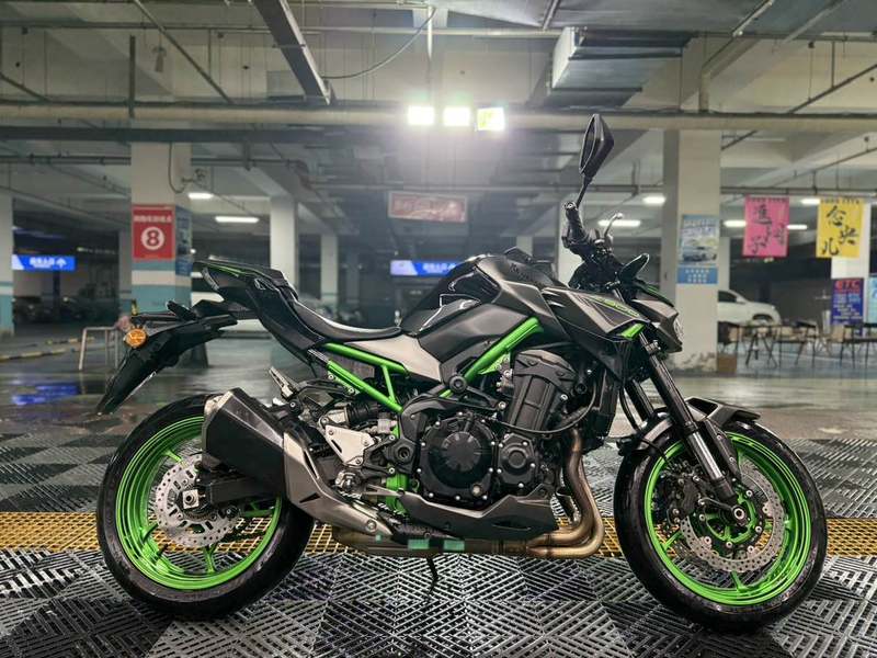二手川崎Z900