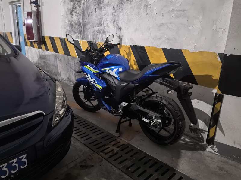 二手济南铃木极客飒 Gixxer 155