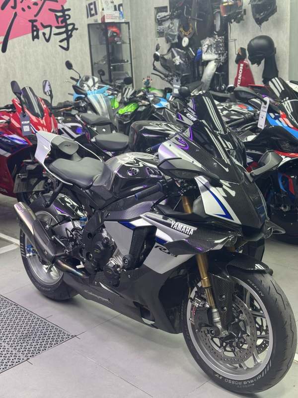 二手雅马哈YZF-R1