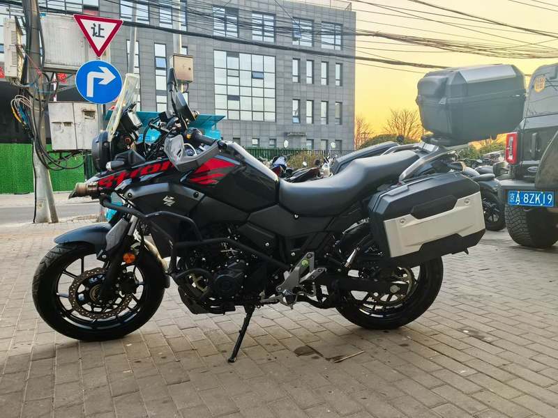 二手豪爵铃木DL250