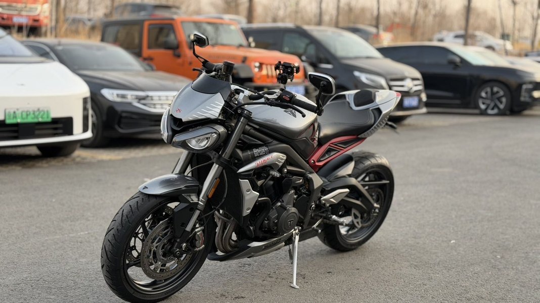 二手凯旋Street Triple 765