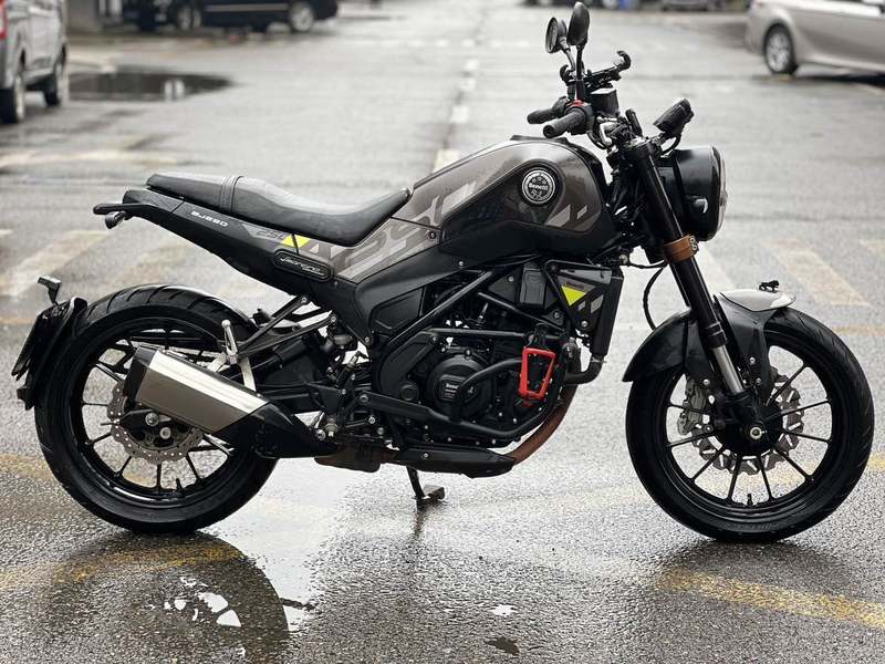 二手贝纳利幼狮 Leoncino 250