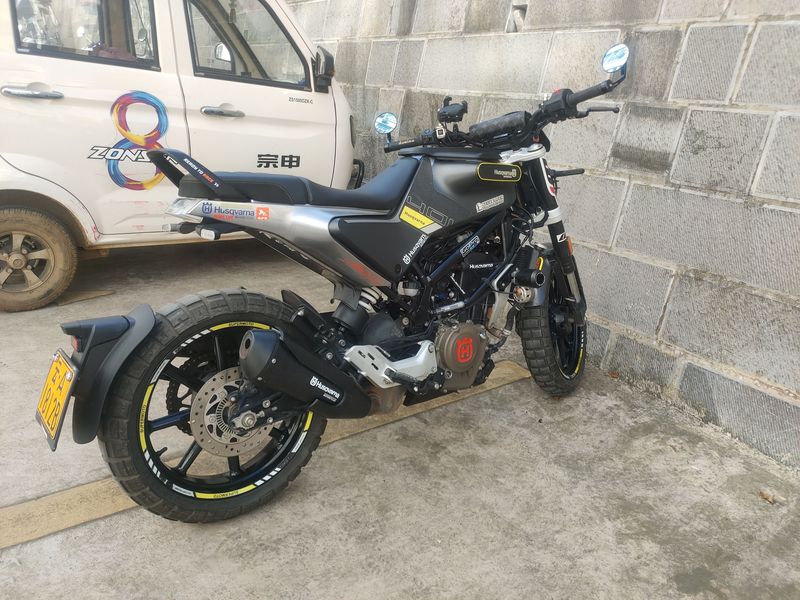 二手HUSQVARNA黑箭 401