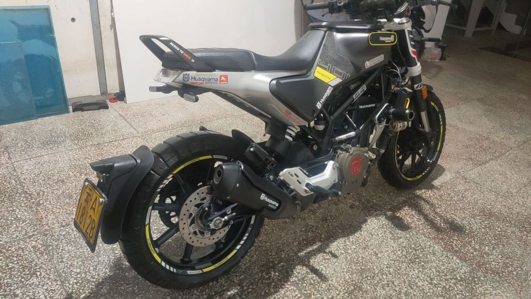 二手HUSQVARNA黑箭 401